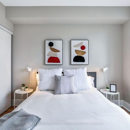 Downtown Suites With Free Parking Toronto Esterno foto